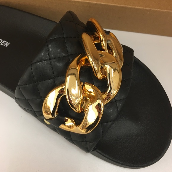 Steve Maddens Black and Gold Slip on Flats ⭐️🖤⭐️ - Picture 8 of 8